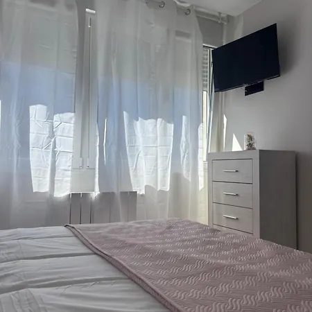 아파트 Martina Deluxe 수안세스