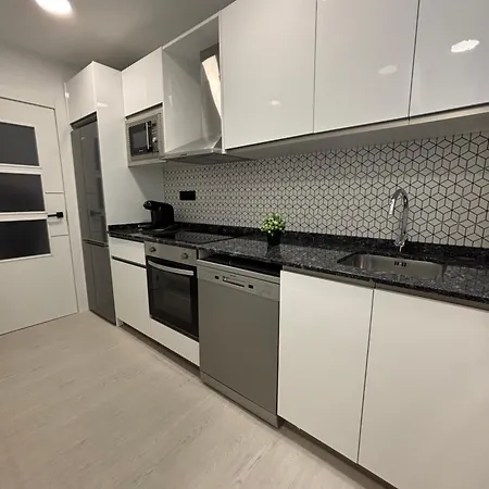 Martina Deluxe 아파트 *